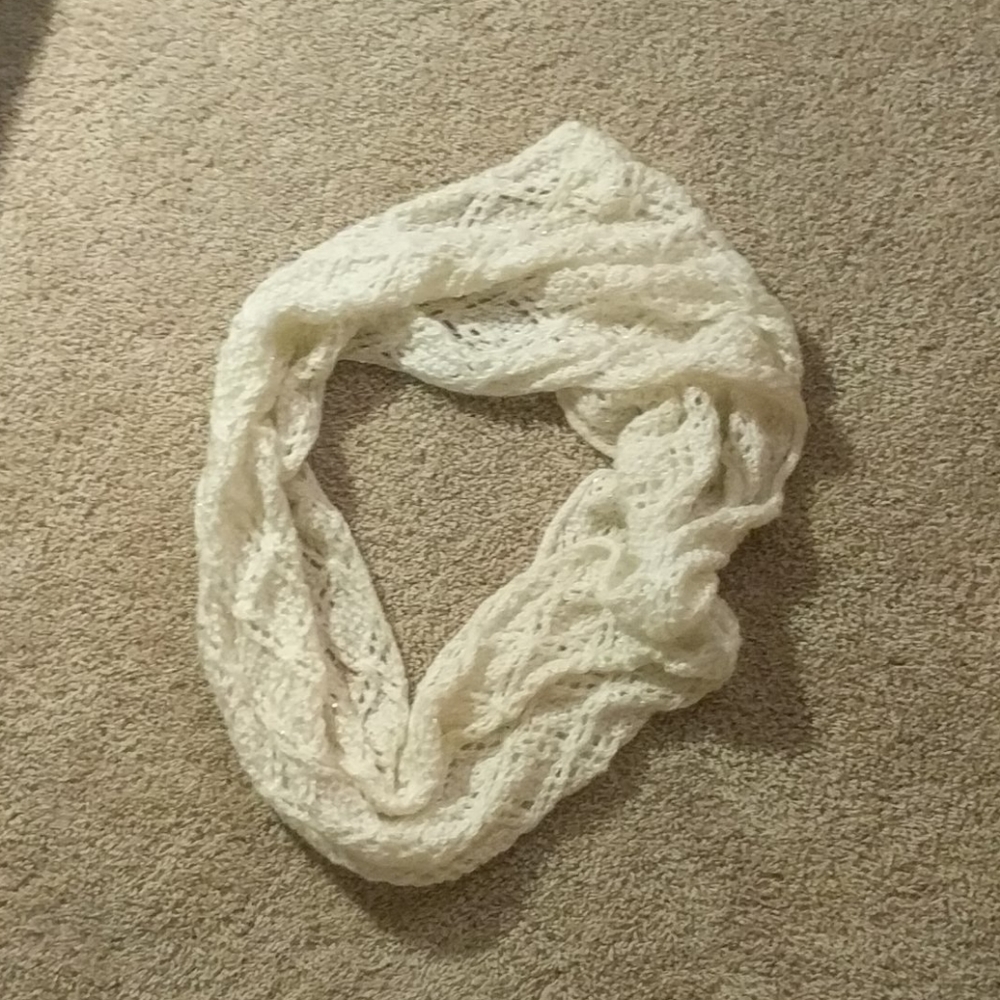 Sequinned knit scarf